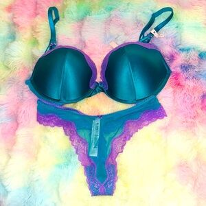 VS Tease Bra & pantie set